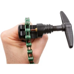 E-Bike Shop -E-Bike Shop ventura chain riveting 1